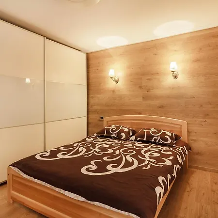 Na Sofievskoy Apartment Odesa