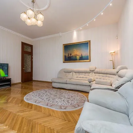 Na Sofievskoy Apartment *