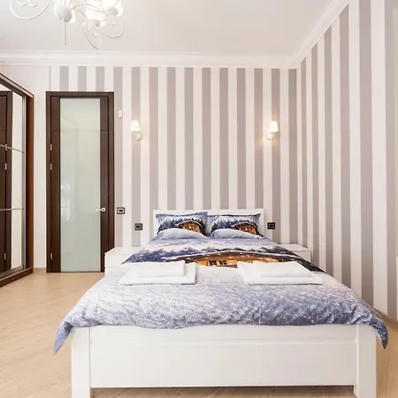 Na Sofievskoy Apartment *